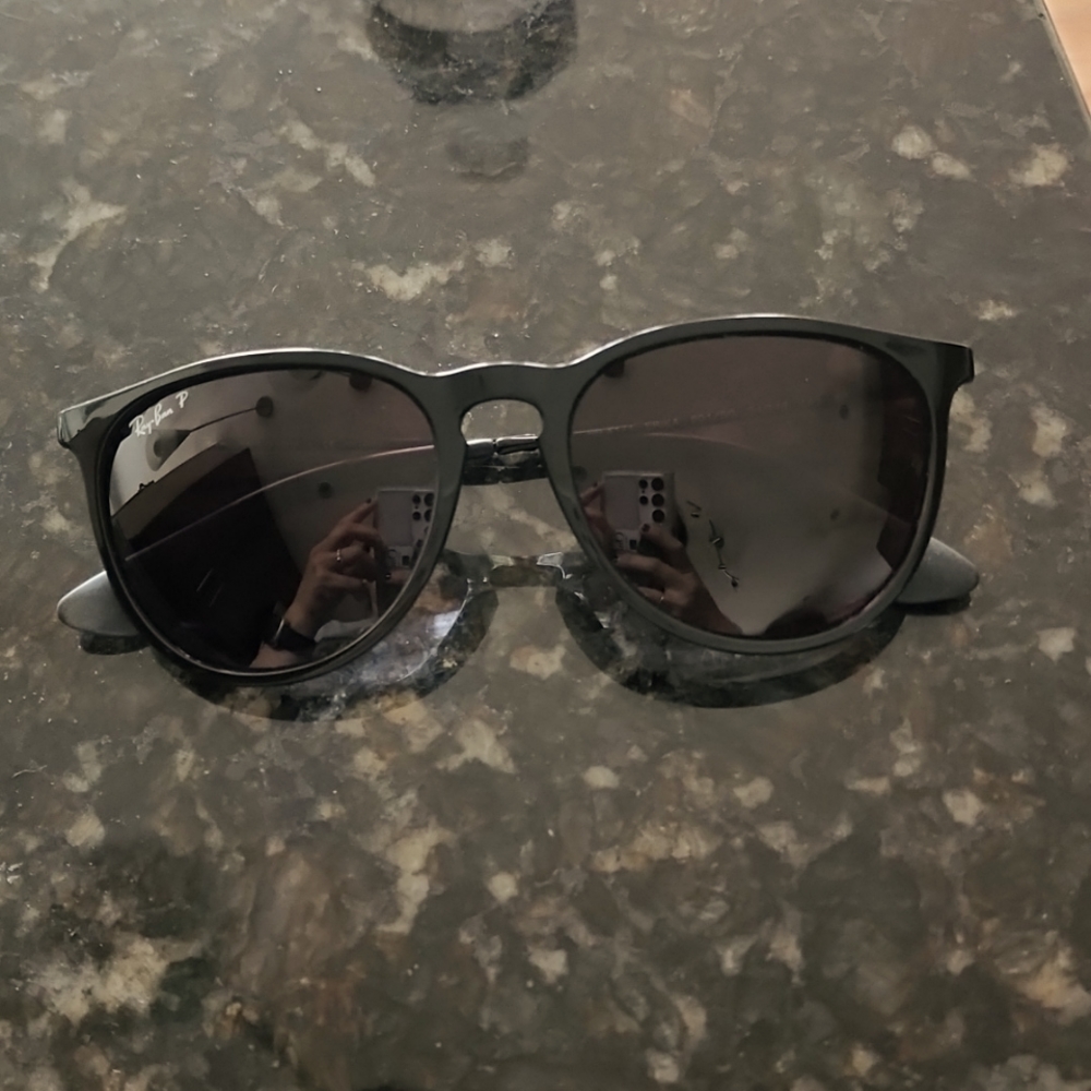 Ray-ban sunglasses - polarized